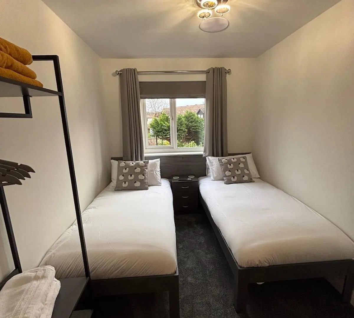 Marine Wharf 2 Bed Apartment Kingston upon Hull 0*,  Großbritannien